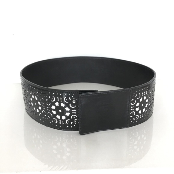 White House Black Market Patent Leather Wide Statement Belt Floral Filigree Sz M main image 10